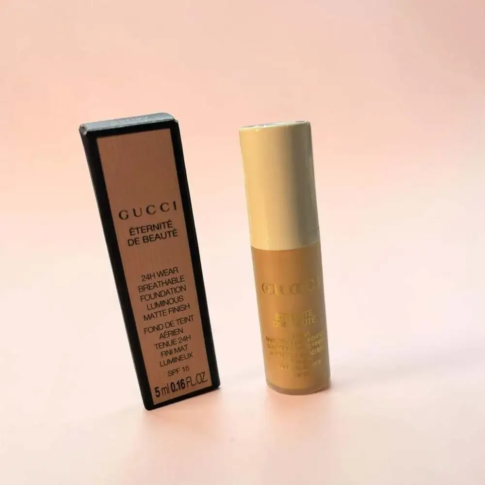 Gucci Éternité de Beauté 24H Wear Breathable Foundation Sample - 220W Med Fair